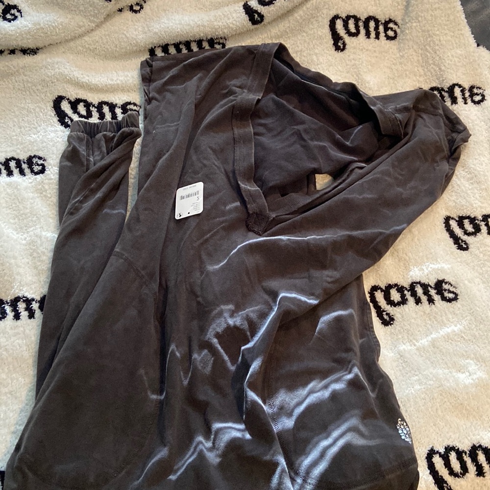 Free people hot shot V Neck onesie - NEVER WORN